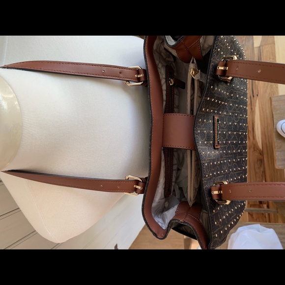 BNWOT Calvin Klein Gold Studded Purse - Picture 4 of 6